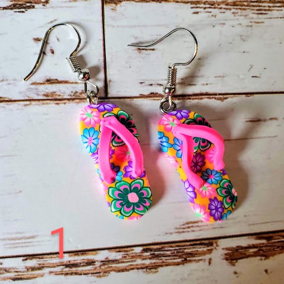 The Girl With Kaleidoscope Eyes Jewelry - Vacation Kicks Earrings